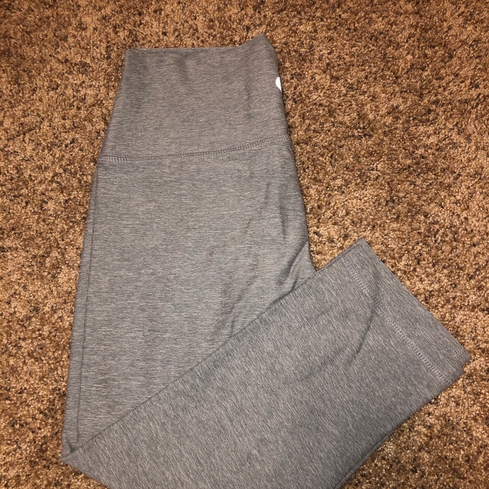 Gray Cropped Leggings